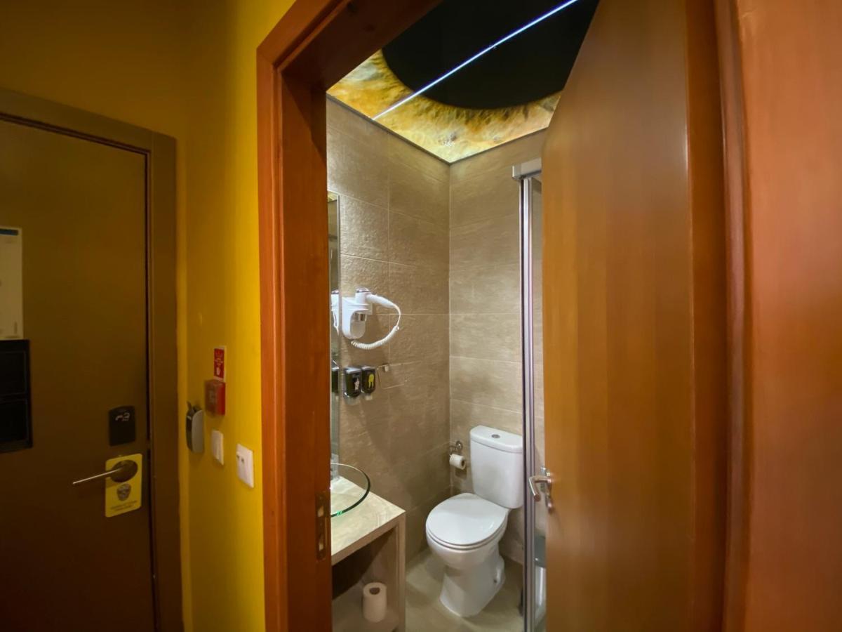 Arty Home In The Heart Of Lisbon , Baixa Chiado المظهر الخارجي الصورة